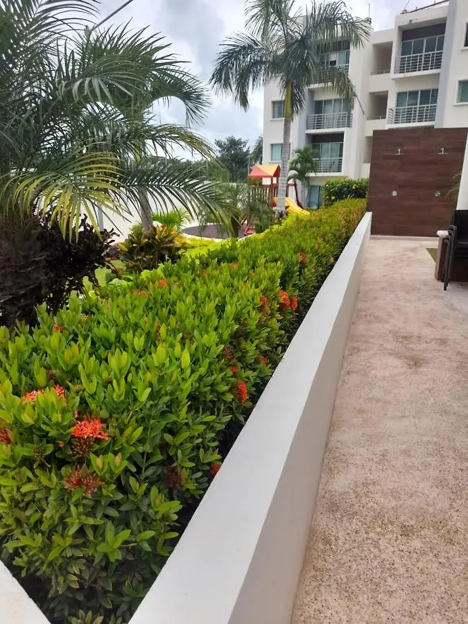 Gorgeous Apartment HOEStel Long Island! Cancún