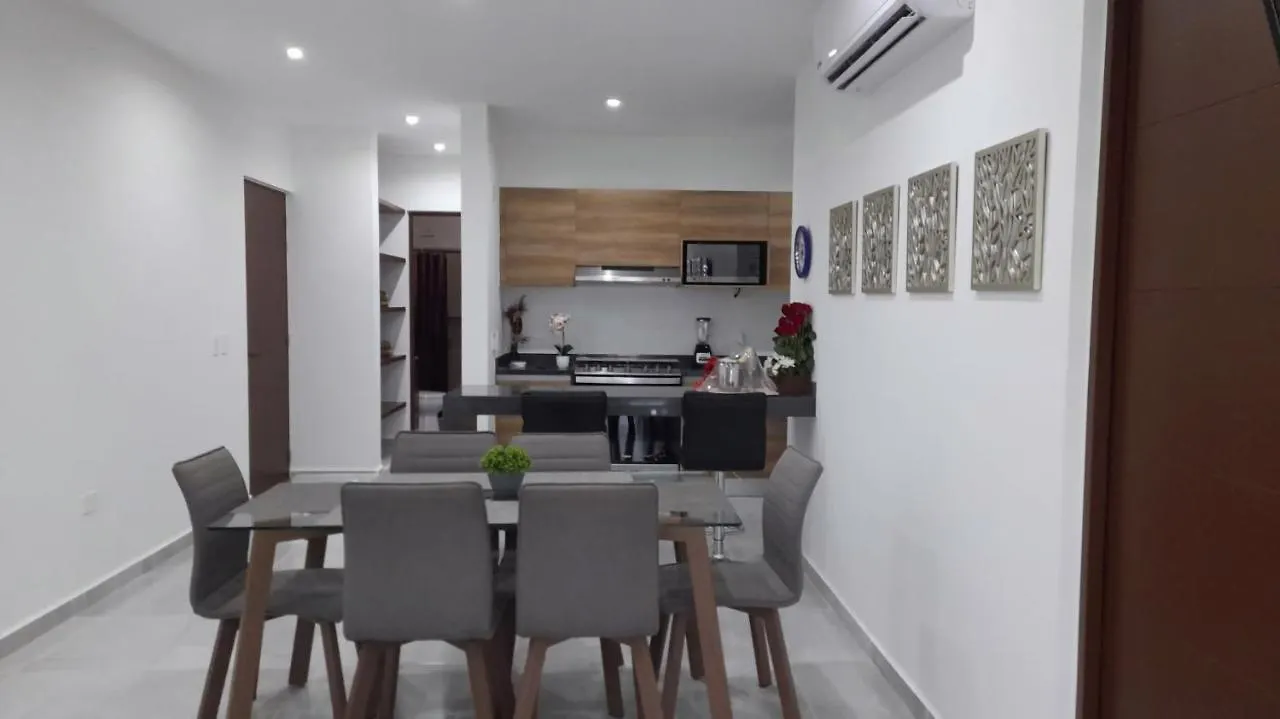 Gorgeous Apartment HOEStel Long Island! Cancún